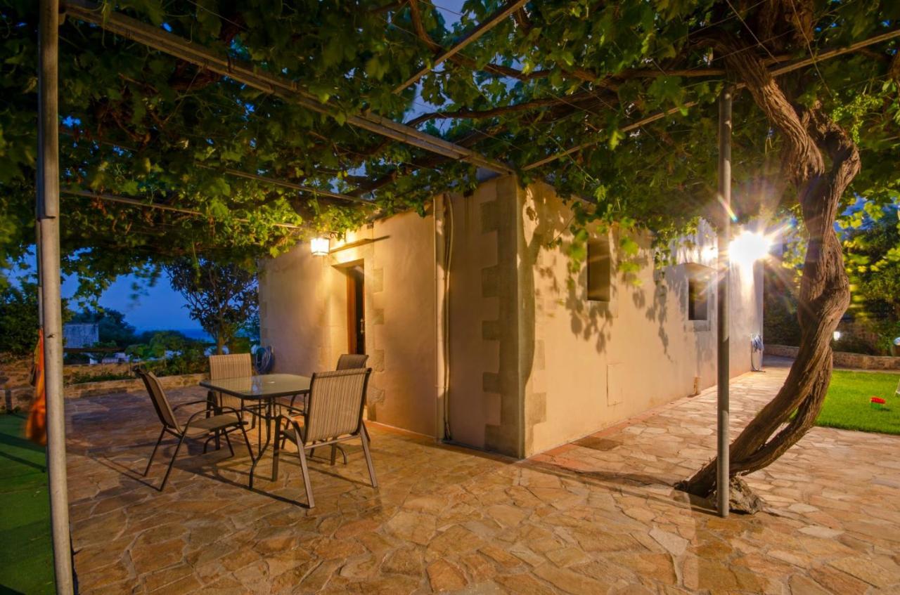 Aretaki Villas Astratigos Bagian luar foto